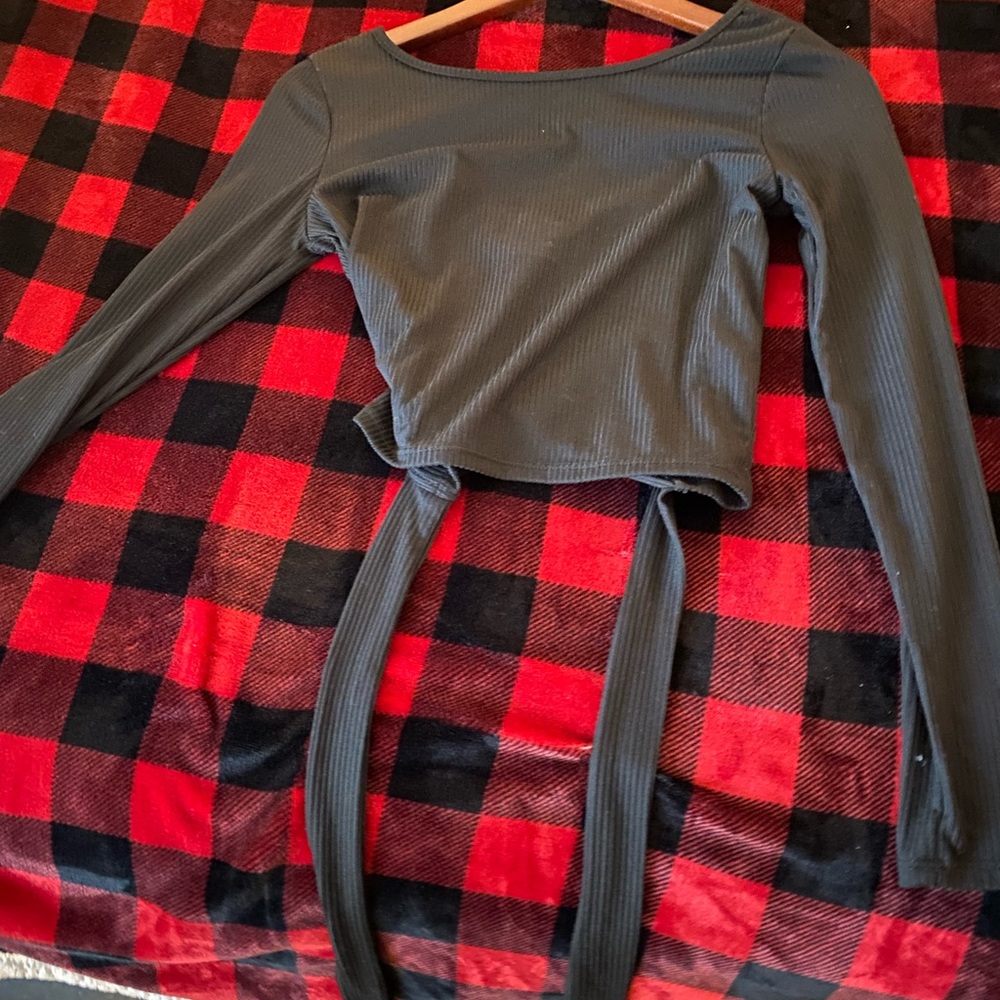 Black tie back shirt